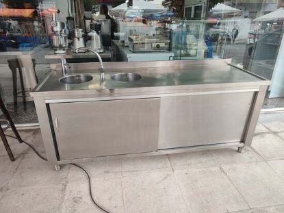 Picture of Λάντζα κλειστή με συρόμενες πόρτες