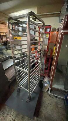 Εικόνα της Καρότσι Επαγγελματικής Κουζίνας για 17 Δίσκους