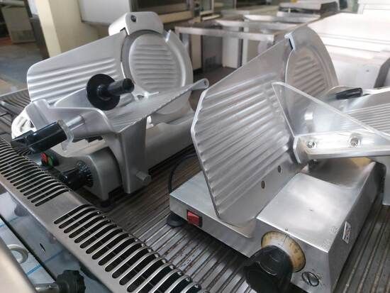 Picture of Ζαμπονομηχανή πλάγιας κοπής